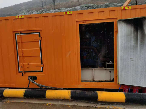 雅安发电机出租 发电机的工作原理介绍