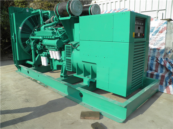 雅安出租发电机-进口柴油发电机组与国产柴油发电机组的区别