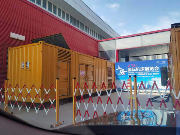 雅安发电车出租-发电机无电压或电压太低怎么办？