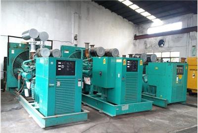 雅安如何判断汽油发电机组电瓶的使用寿命？