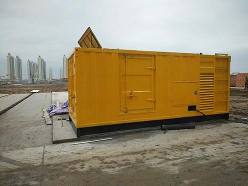 雅安合同中关于乙方责任导致工期延误的赔偿标准应该如何制定？